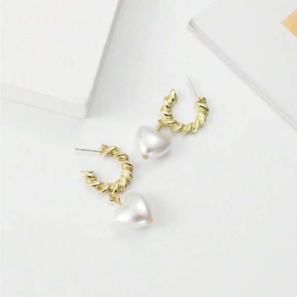 Luxe Romantic Heart Hoop Earrings - Picture 4 of 7